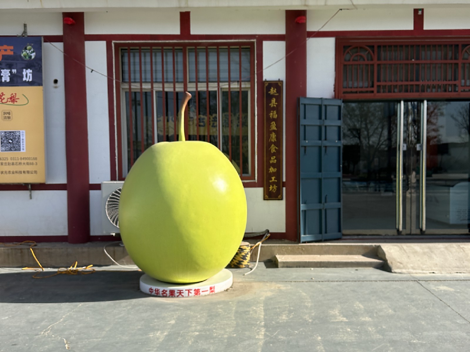 商业中庭艺术装置 7