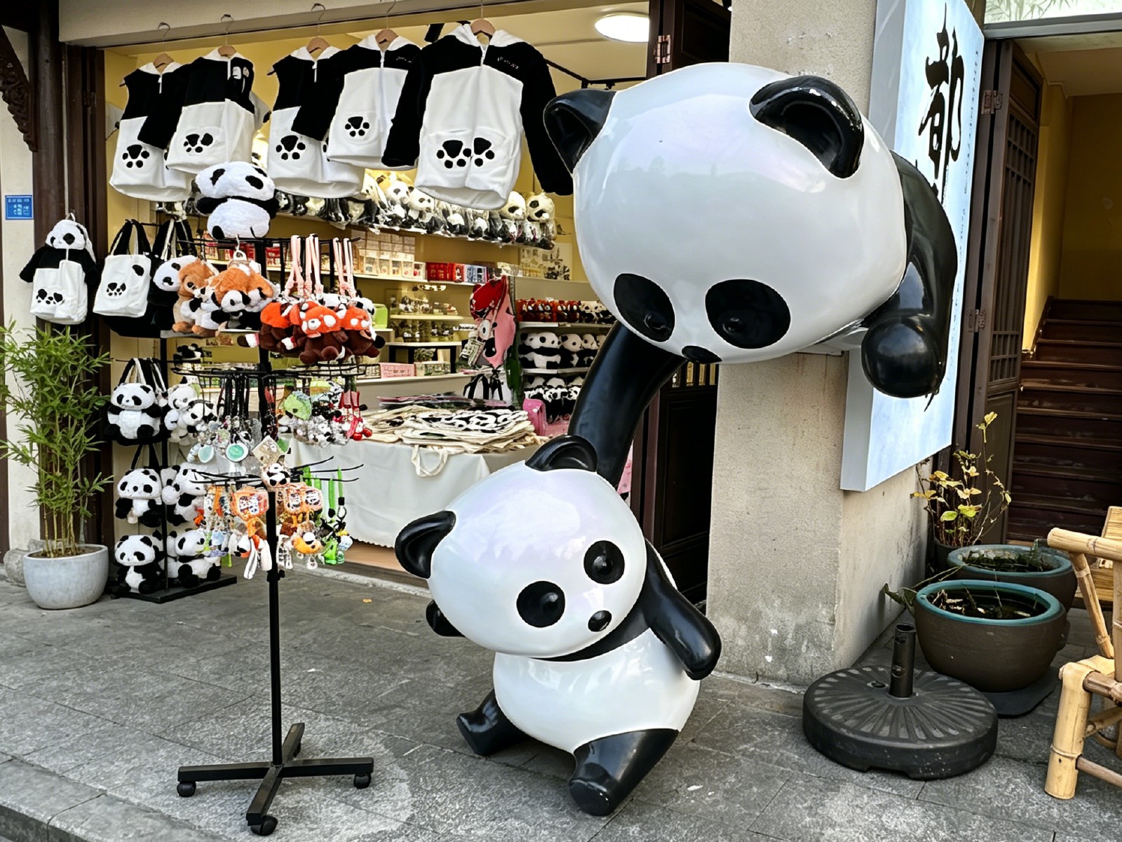 玻璃钢 IP 形象雕塑 4